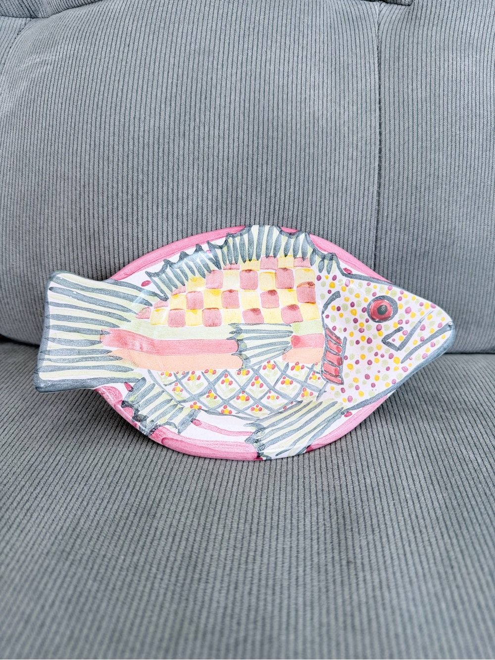 MacKenzie-Childs Fish Dish Hand Painted Terracotta Pottery Aurora NY 8”